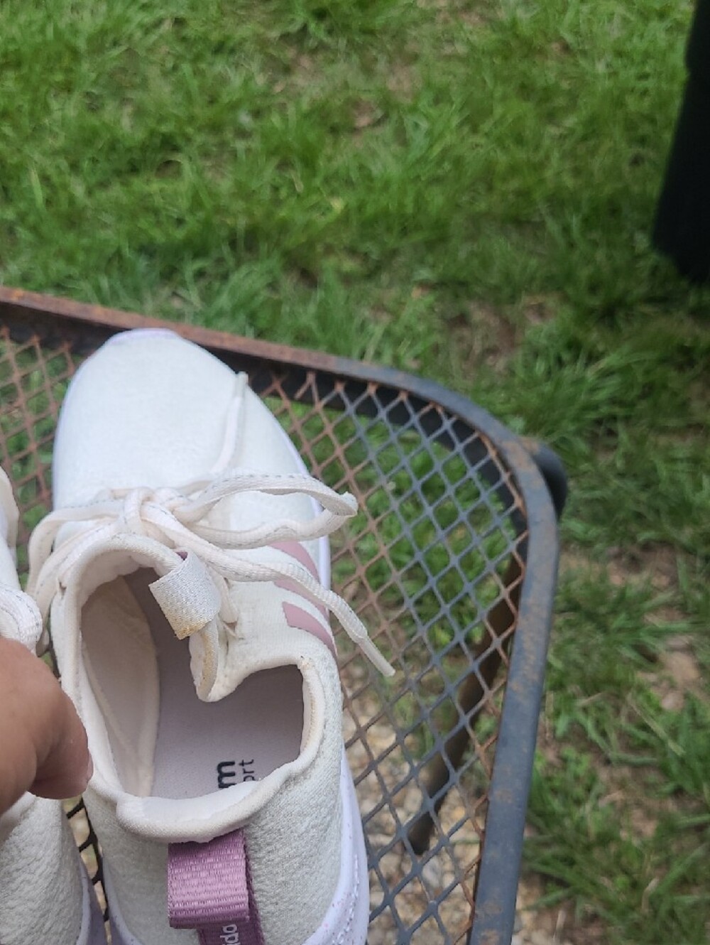 adidas Cream Sneakers with Purple Three Stripes Size 8 - Picture 8 of 9